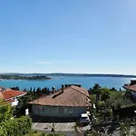 Apartma Auriga Apartment *