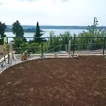 Apartma Auriga *