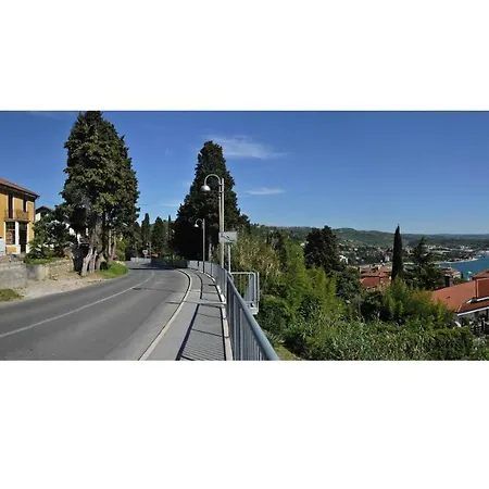 Apartma Auriga *