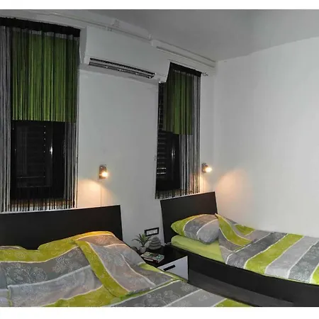 Apartman Apartma Auriga *
