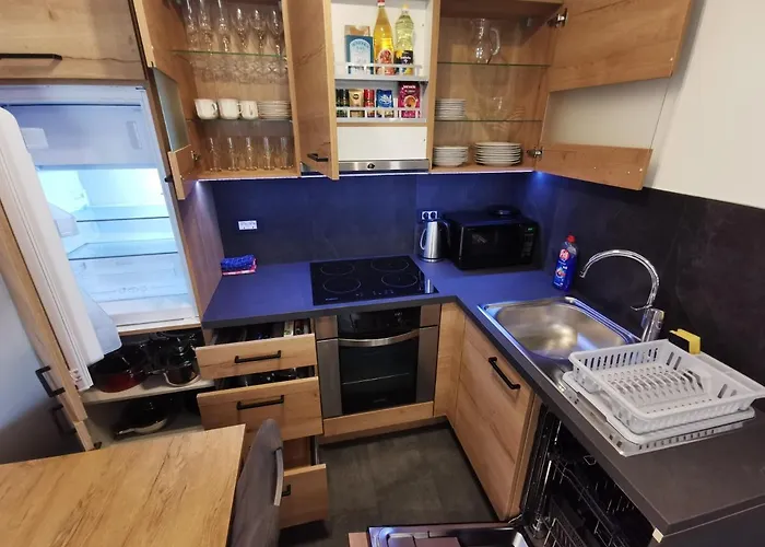 御夫座公寓 公寓 波尔托罗