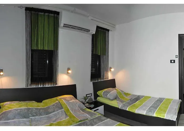 公寓 御夫座公寓 *